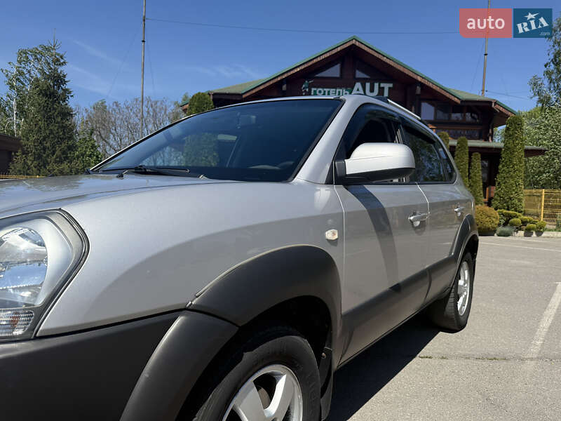 Позашляховик / Кросовер Hyundai Tucson 2005 в Олександрії