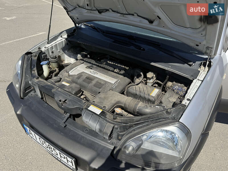 Позашляховик / Кросовер Hyundai Tucson 2005 в Олександрії