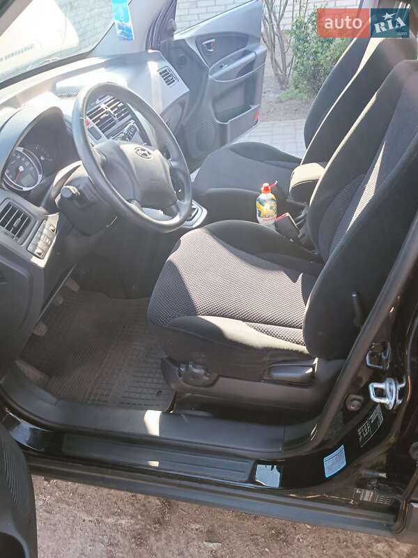 Позашляховик / Кросовер Hyundai Tucson 2009 в Вінниці