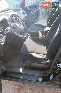 Внедорожник / Кроссовер Hyundai Tucson 2009 в 