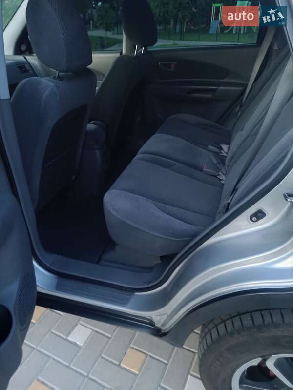 Позашляховик / Кросовер Hyundai Tucson 2006 в Києві