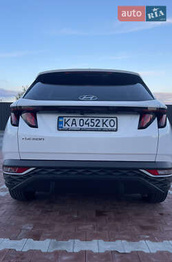 Внедорожник / Кроссовер Hyundai Tucson 2021 в 