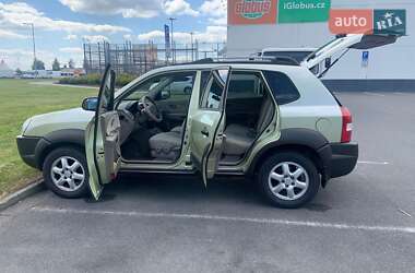 Позашляховик / Кросовер Hyundai Tucson 2005 в 