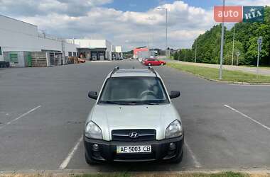 Позашляховик / Кросовер Hyundai Tucson 2005 в 