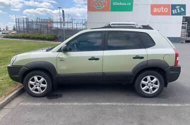 Позашляховик / Кросовер Hyundai Tucson 2005 в 
