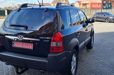 Позашляховик / Кросовер Hyundai Tucson 2007 в 