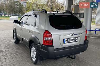 Позашляховик / Кросовер Hyundai Tucson 2007 в 