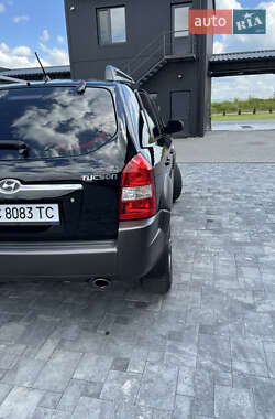Внедорожник / Кроссовер Hyundai Tucson 2007 в 