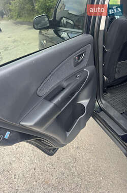 Внедорожник / Кроссовер Hyundai Tucson 2008 в 