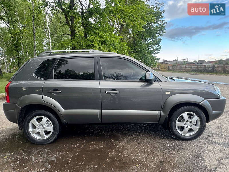 Внедорожник / Кроссовер Hyundai Tucson 2008 в Ахтырке