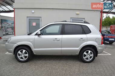 Внедорожник / Кроссовер Hyundai Tucson 2008 в 