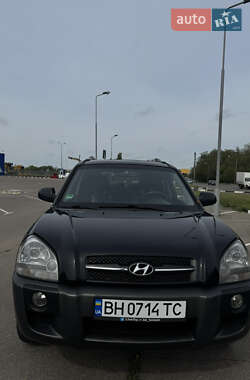 Внедорожник / Кроссовер Hyundai Tucson 2008 в 