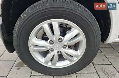 Позашляховик / Кросовер Hyundai Tucson 2008 в 