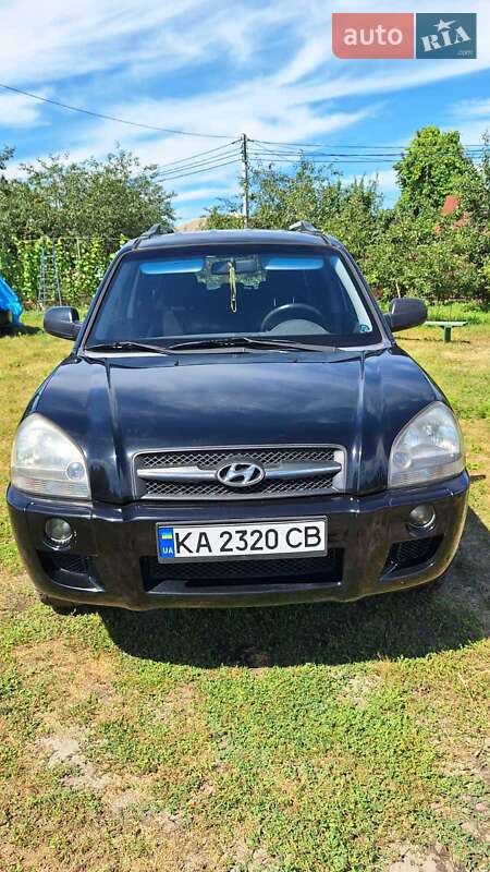 Внедорожник / Кроссовер Hyundai Tucson 2008 в 