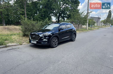 Позашляховик / Кросовер Hyundai Tucson 2019 в 