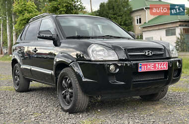 Позашляховик / Кросовер Hyundai Tucson 2006 в 