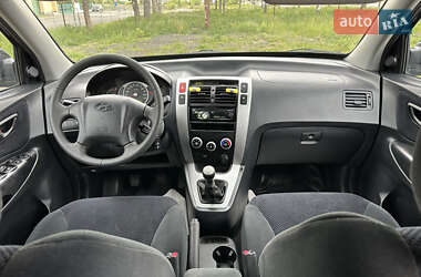Позашляховик / Кросовер Hyundai Tucson 2006 в 