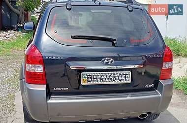 Позашляховик / Кросовер Hyundai Tucson 2012 в 