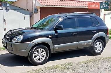 Позашляховик / Кросовер Hyundai Tucson 2012 в 