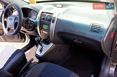 Позашляховик / Кросовер Hyundai Tucson 2012 в 