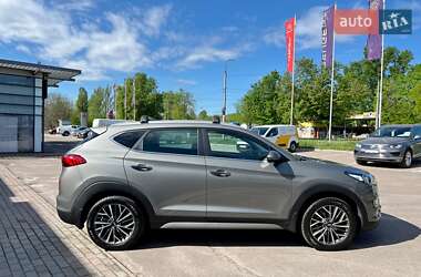 Внедорожник / Кроссовер Hyundai Tucson 2019 в 