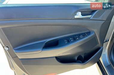 Внедорожник / Кроссовер Hyundai Tucson 2019 в 