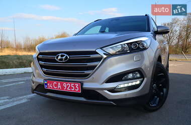 Внедорожник / Кроссовер Hyundai Tucson 2016 в 