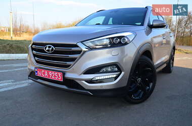Внедорожник / Кроссовер Hyundai Tucson 2016 в 