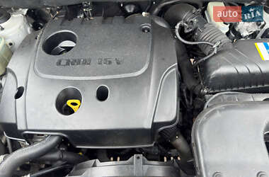 Внедорожник / Кроссовер Hyundai Tucson 2010 в 
