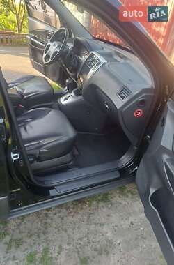 Позашляховик / Кросовер Hyundai Tucson 2009 в 