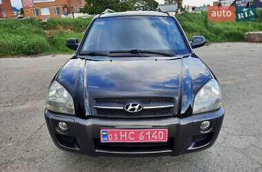 Внедорожник / Кроссовер Hyundai Tucson 2006 в 