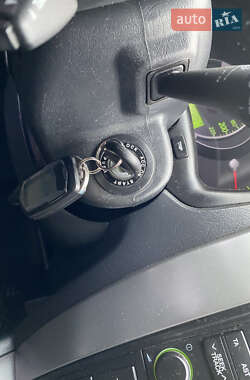 Позашляховик / Кросовер Hyundai Tucson 2009 в 