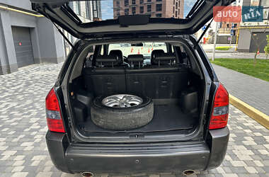 Позашляховик / Кросовер Hyundai Tucson 2007 в 