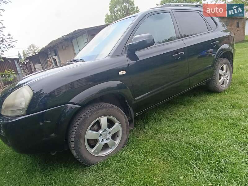 Позашляховик / Кросовер Hyundai Tucson 2008 в Млиніві