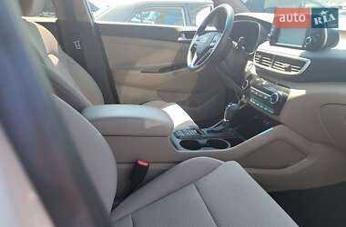 Внедорожник / Кроссовер Hyundai Tucson 2019 в 