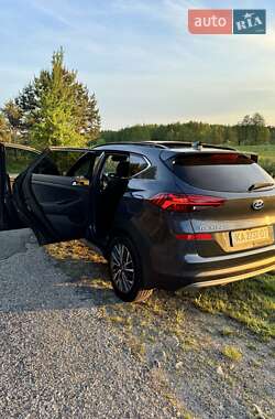 Внедорожник / Кроссовер Hyundai Tucson 2020 в 