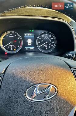 Внедорожник / Кроссовер Hyundai Tucson 2020 в 