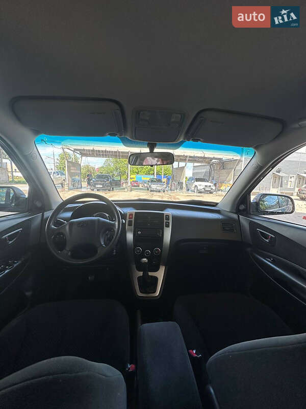 Позашляховик / Кросовер Hyundai Tucson 2007 в Сумах