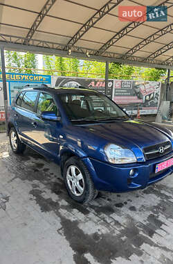 Позашляховик / Кросовер Hyundai Tucson 2007 в 