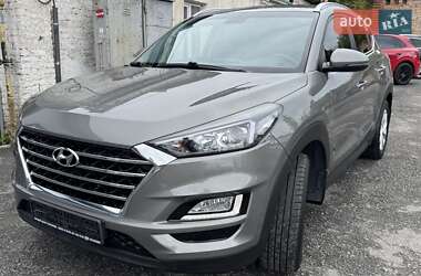 Внедорожник / Кроссовер Hyundai Tucson 2019 в 
