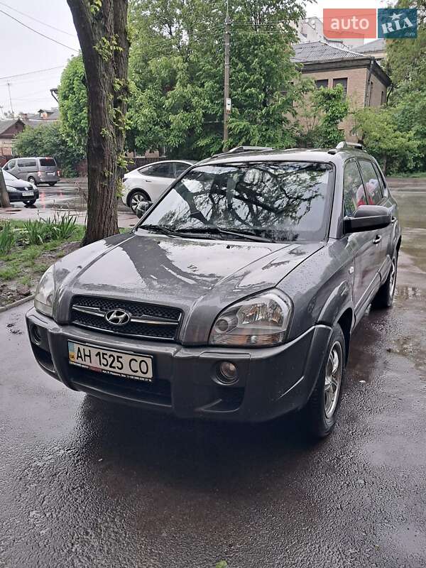 Внедорожник / Кроссовер Hyundai Tucson 2007 в Житомире