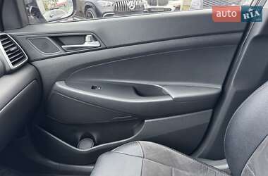 Внедорожник / Кроссовер Hyundai Tucson 2019 в 