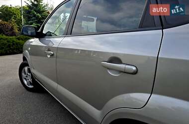 Позашляховик / Кросовер Hyundai Tucson 2006 в 