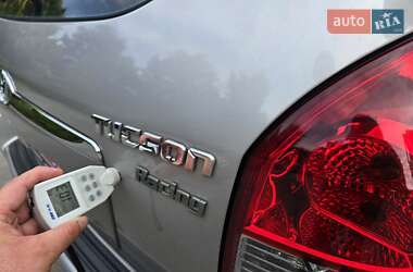 Позашляховик / Кросовер Hyundai Tucson 2006 в 