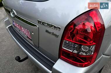 Позашляховик / Кросовер Hyundai Tucson 2006 в 