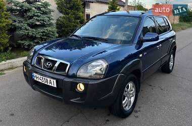 Внедорожник / Кроссовер Hyundai Tucson 2008 в 