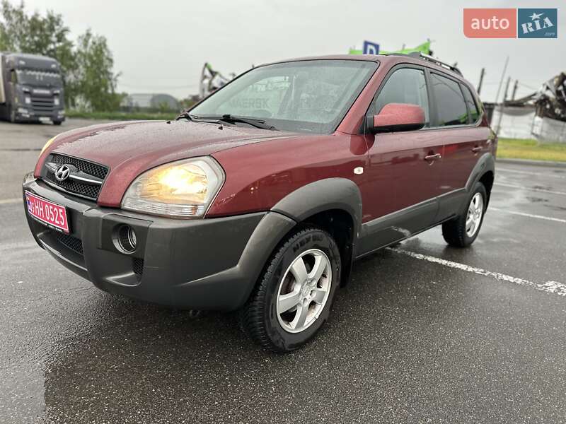 Позашляховик / Кросовер Hyundai Tucson 2008 в 