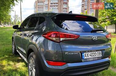 Внедорожник / Кроссовер Hyundai Tucson 2017 в 