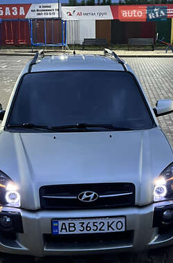 Внедорожник / Кроссовер Hyundai Tucson 2007 в 