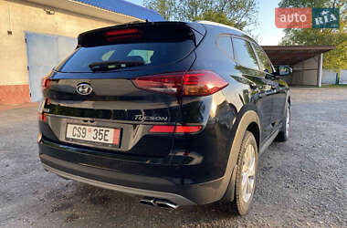Внедорожник / Кроссовер Hyundai Tucson 2019 в 